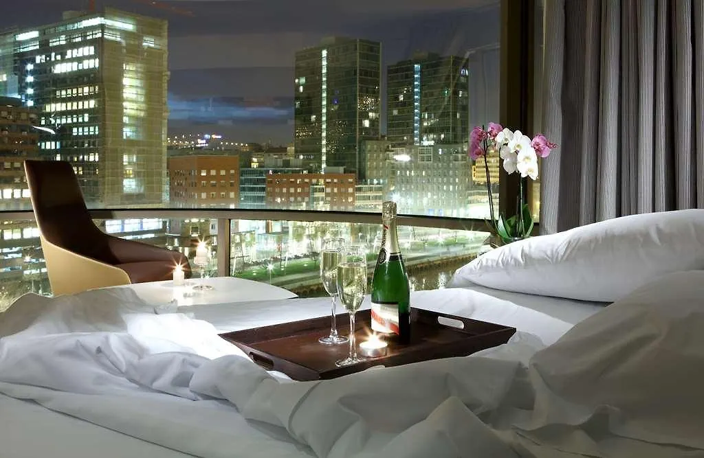 מלון Barcelo Bilbao Nervion 4*,
