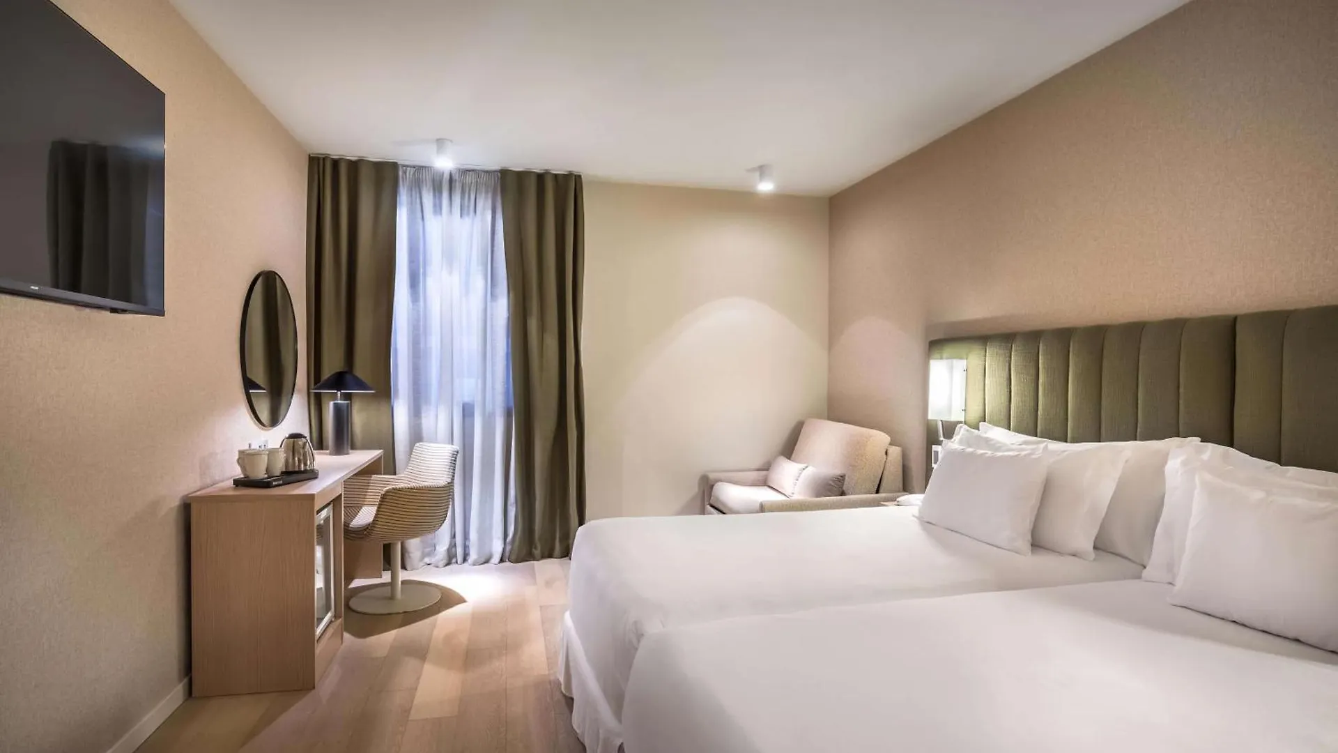 מלון Barcelo Bilbao Nervion 4*,