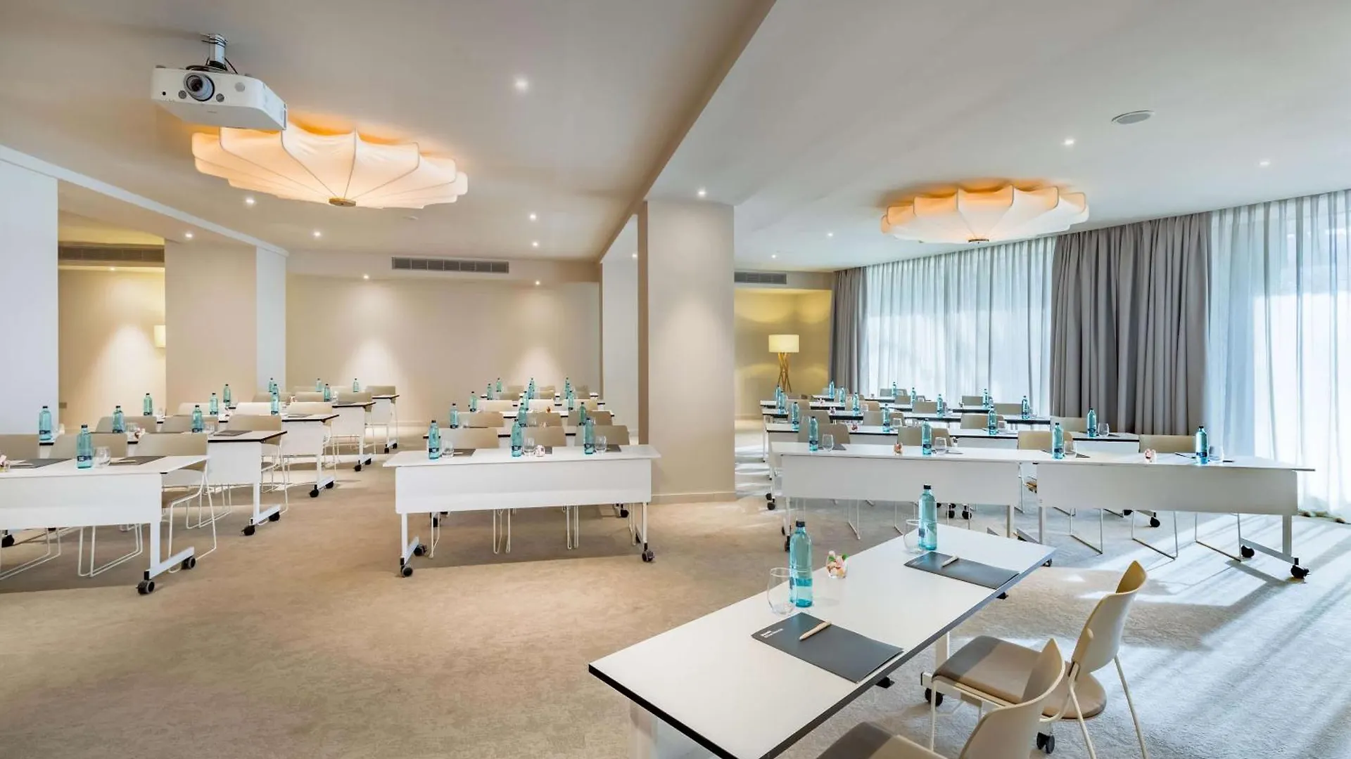 מלון Barcelo Bilbao Nervion 4*,